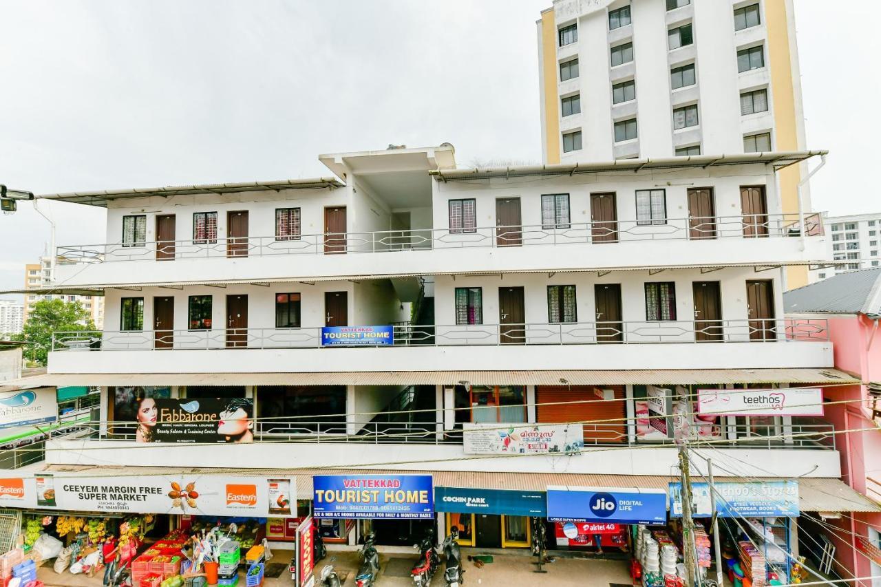 Spot On 39480 Vattekad Tourist Home 卡卡纳德 外观 照片